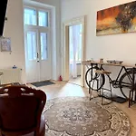 Elegant 125m2 Downtown Appartement *