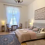 Appartement Elegant 125m2 Downtown *