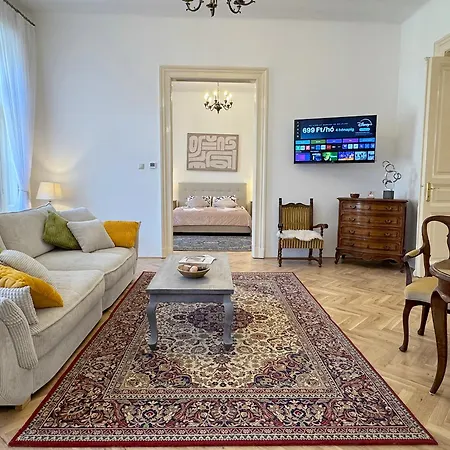 Elegant 125m2 Downtown * Budapeşte