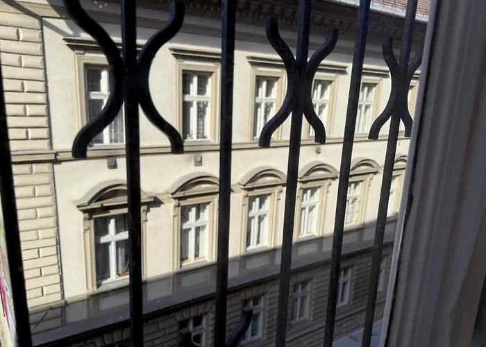 Elegant 125m2 Downtown * Budapest