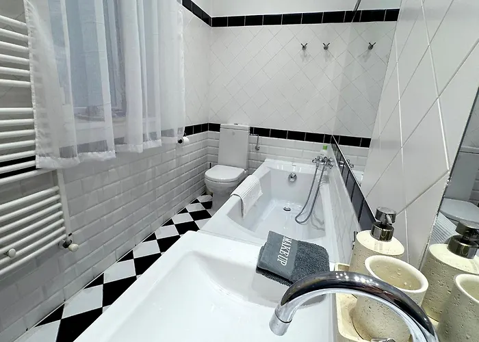 Elegant 125m2 Downtown Budapest