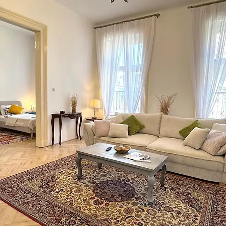 Elegant 125m2 Downtown Lägenhet Budapest