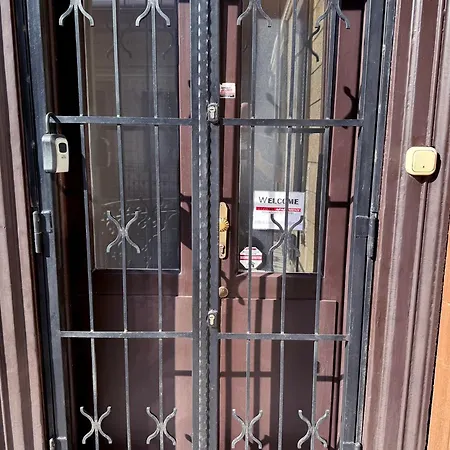 Elegant 125m2 Downtown شقة بودابست